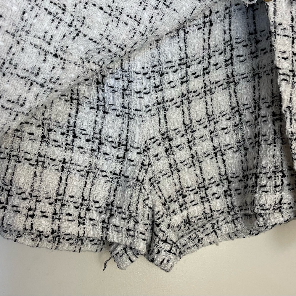 Skort - Picture 3 of 3